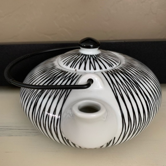 Pier 1 Akina Hand-Painted Porcelain Teapot - Picture 2 of 10